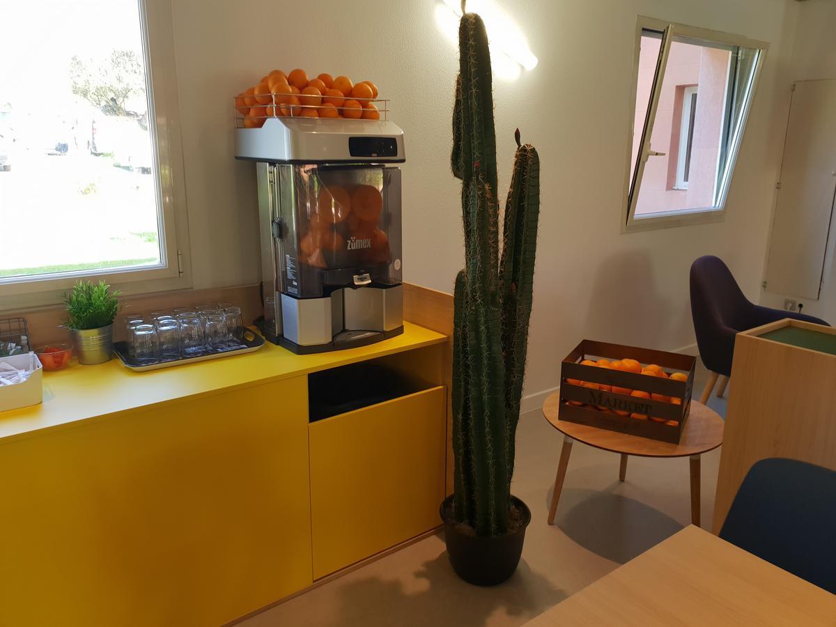 Ibis Styles Marseille Plan De Campagne Hotell Mirabeau Eksteriør bilde